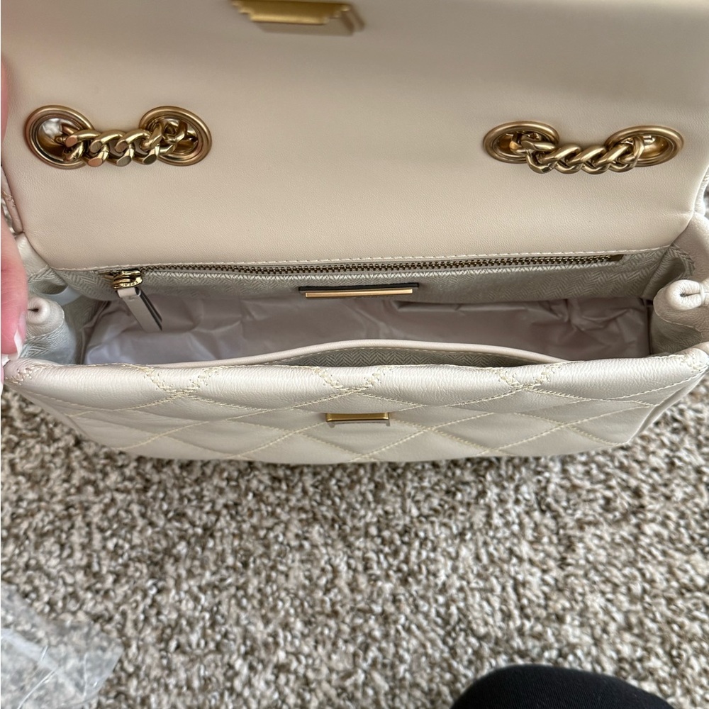 Tory Burch Willa Bag - Picture 3 of 9